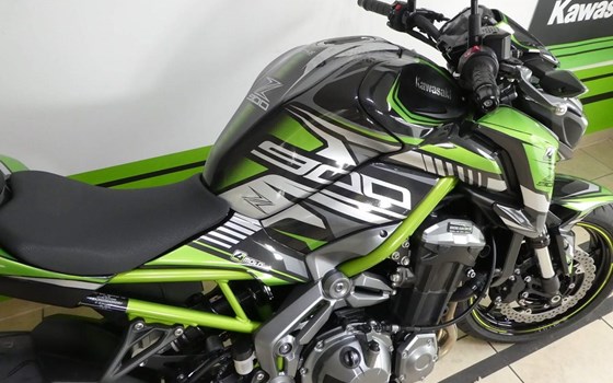 Umgebautes Motorrad Kawasaki Z900 von Bikers-Euroshop - Bild 4 Umgebautes Motorrad Kawasaki Z900 von Bikers-Euroshop - Bild 4