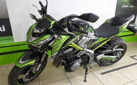 Umgebautes Motorrad Kawasaki Z900 von Bikers-Euroshop - Bild 7 Umgebautes Motorrad Kawasaki Z900 von Bikers-Euroshop - Bild 7