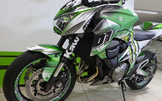 Umgebautes Motorrad Kawasaki Z 800 von Bikers-Euroshop - Bild 12 Umgebautes Motorrad Kawasaki Z 800 von Bikers-Euroshop - Bild 12