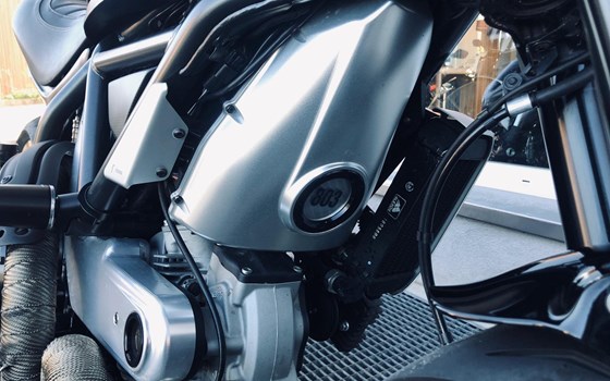 Umgebautes Motorrad Ducati Scrambler Icon Dark von Direct Performance - Bild 11 Umgebautes Motorrad Ducati Scrambler Icon Dark von Direct Performance - Bild 11