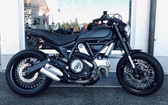 Umgebautes Motorrad Ducati Scrambler Icon Dark von Direct Performance - Bild 2 Umgebautes Motorrad Ducati Scrambler Icon Dark von Direct Performance - Bild 2