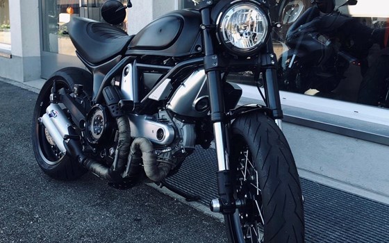 Umgebautes Motorrad Ducati Scrambler Icon Dark von Direct Performance - Bild 3 Umgebautes Motorrad Ducati Scrambler Icon Dark von Direct Performance - Bild 3