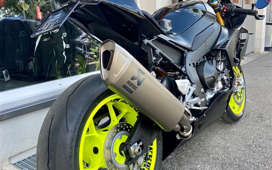 Umgebautes Motorrad Honda CBR1000RR-R Fireblade SP von Direct Performance - Bild 6