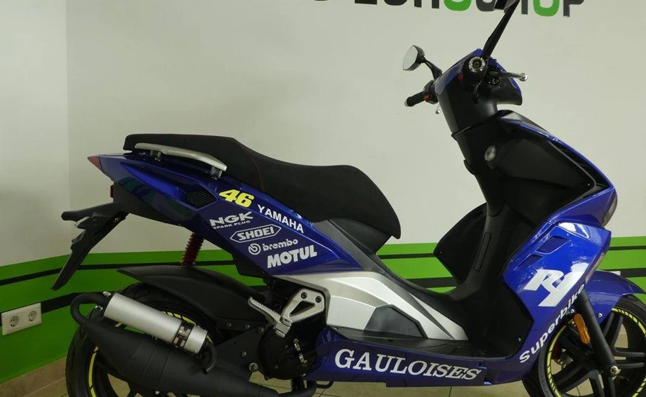 Umbgebautes Motorrad Beeline Pista 50 Bild 3: Umbgebautes Motorrad Beeline Pista 50