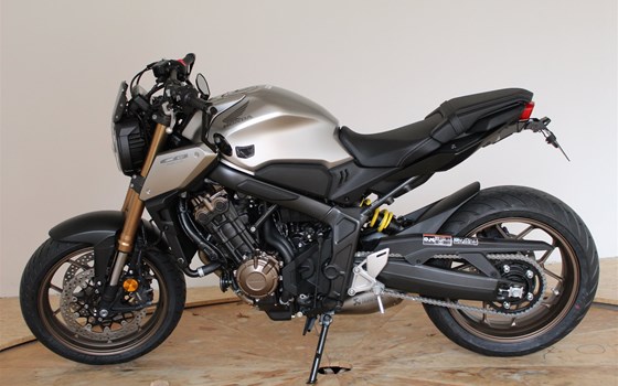 Umgebautes Motorrad Honda CB 650 von Motorrad-Center Wessmann GmbH - Bild 12 Umgebautes Motorrad Honda CB 650 von Motorrad-Center Wessmann GmbH - Bild 12