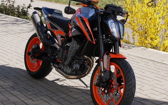 Umgebautes Motorrad KTM 790 Duke von motoroox GmbH - Bild 3 Umgebautes Motorrad KTM 790 Duke von motoroox GmbH - Bild 3