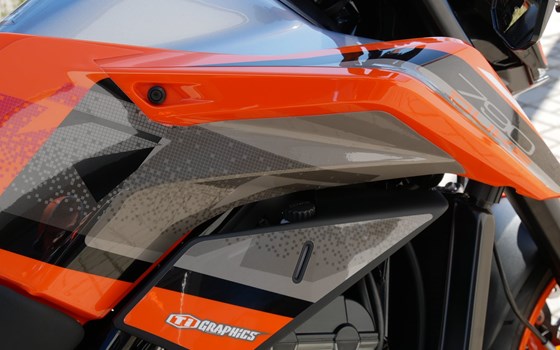 Umgebautes Motorrad KTM 790 Duke von motoroox GmbH - Bild 9 Umgebautes Motorrad KTM 790 Duke von motoroox GmbH - Bild 9