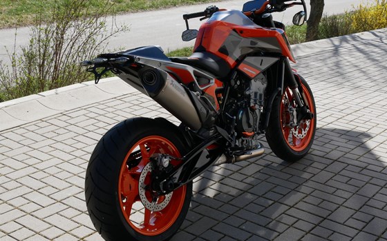 Umgebautes Motorrad KTM 790 Duke von motoroox GmbH - Bild 8 Umgebautes Motorrad KTM 790 Duke von motoroox GmbH - Bild 8