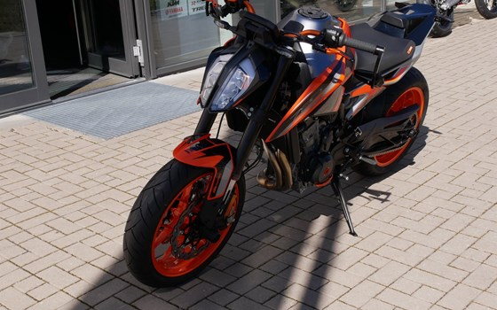 Umgebautes Motorrad KTM 790 Duke von motoroox GmbH - Bild 5 Umgebautes Motorrad KTM 790 Duke von motoroox GmbH - Bild 5