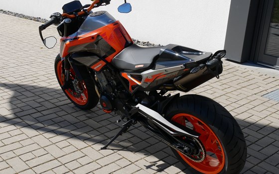 Umgebautes Motorrad KTM 790 Duke von motoroox GmbH - Bild 6 Umgebautes Motorrad KTM 790 Duke von motoroox GmbH - Bild 6