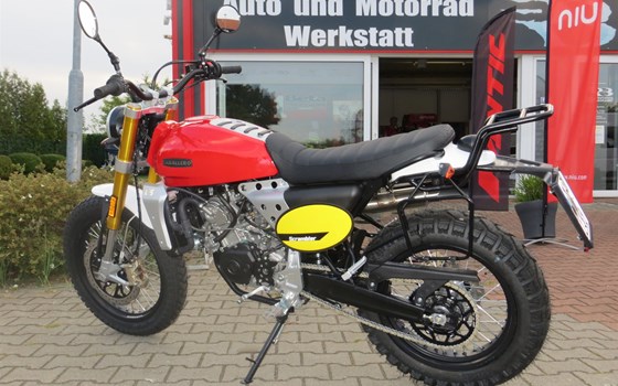 Umgebautes Motorrad Fantic Caballero Scrambler 125 von RB-Motorsports Bike & Car Service Ronny Bloch - Bild 1 Umgebautes Motorrad Fantic Caballero Scrambler 125 von RB-Motorsports Bike & Car Service Ronny Bloch - Bild 1