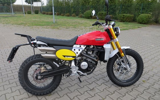 Umgebautes Motorrad Fantic Caballero Scrambler 125 von RB-Motorsports Bike & Car Service Ronny Bloch - Bild 5 Umgebautes Motorrad Fantic Caballero Scrambler 125 von RB-Motorsports Bike & Car Service Ronny Bloch - Bild 5