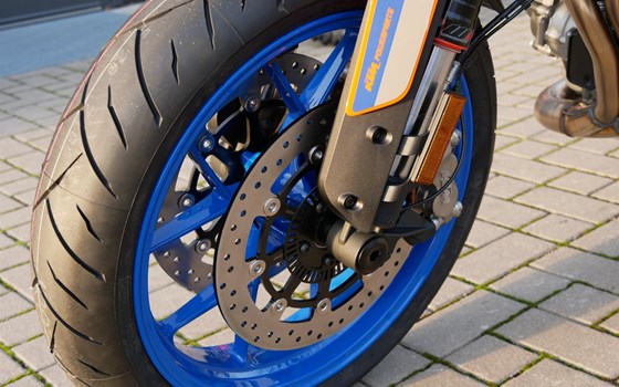 Umgebautes Motorrad KTM 790 Duke von motoroox GmbH - Bild 18 Umgebautes Motorrad KTM 790 Duke von motoroox GmbH - Bild 18