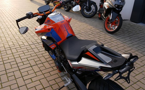 Umgebautes Motorrad KTM 790 Duke von motoroox GmbH - Bild 14 Umgebautes Motorrad KTM 790 Duke von motoroox GmbH - Bild 14