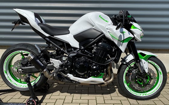 Umgebautes Motorrad Kawasaki Z900 von BikerWorld Rosenow - Bild 2 Umgebautes Motorrad Kawasaki Z900 von BikerWorld Rosenow - Bild 2