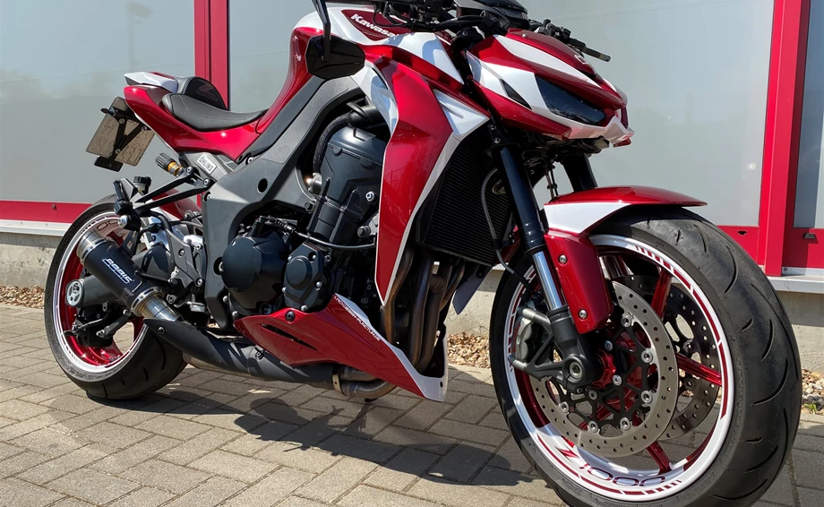 Umbgebautes Motorrad Kawasaki Z1000 Bild 13: Umbgebautes Motorrad Kawasaki Z1000