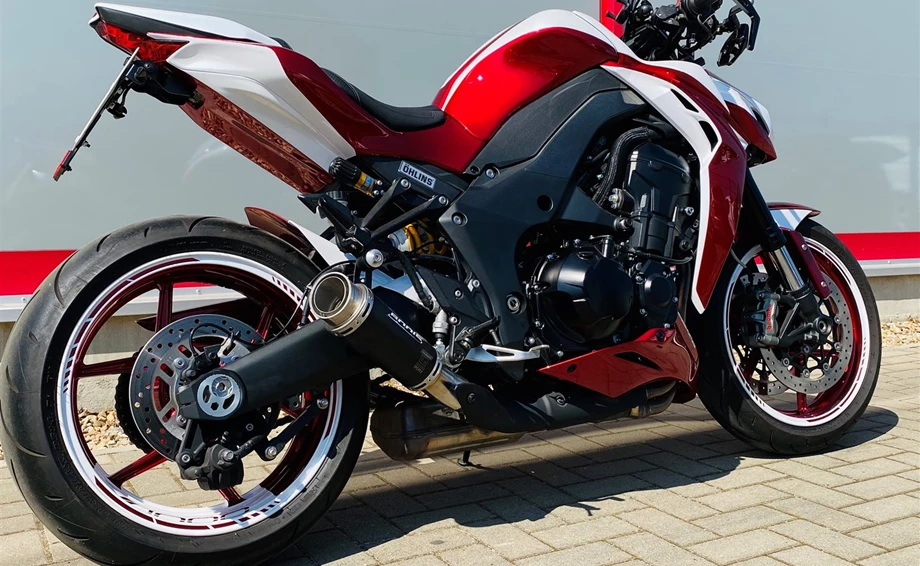 Umbgebautes Motorrad Kawasaki Z1000 Bild 5: Umbgebautes Motorrad Kawasaki Z1000