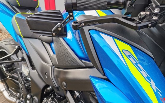 Umgebautes Motorrad Suzuki GSX-S750 von BikerWorld Rosenow - Bild 10 Umgebautes Motorrad Suzuki GSX-S750 von BikerWorld Rosenow - Bild 10
