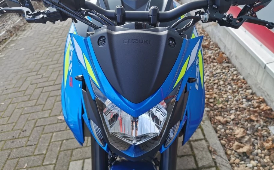 Umbgebautes Motorrad Suzuki GSX-S750 Bild 7: Umbgebautes Motorrad Suzuki GSX-S750