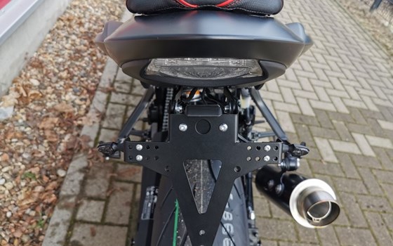 Umgebautes Motorrad Suzuki GSX-S750 von BikerWorld Rosenow - Bild 3 Umgebautes Motorrad Suzuki GSX-S750 von BikerWorld Rosenow - Bild 3