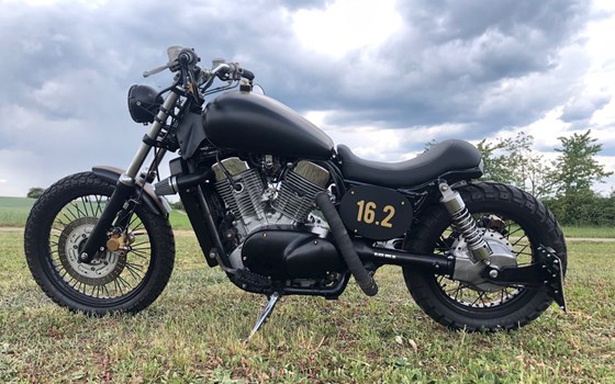 Umgebautes Motorrad Kawasaki VN 1500 Vulcan von BLACK BIKE CRAFTRÄDER - Bild 17 Umgebautes Motorrad Kawasaki VN 1500 Vulcan von BLACK BIKE CRAFTRÄDER - Bild 17
