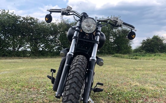 Umgebautes Motorrad Kawasaki VN 1500 Vulcan von BLACK BIKE CRAFTRÄDER - Bild 19 Umgebautes Motorrad Kawasaki VN 1500 Vulcan von BLACK BIKE CRAFTRÄDER - Bild 19