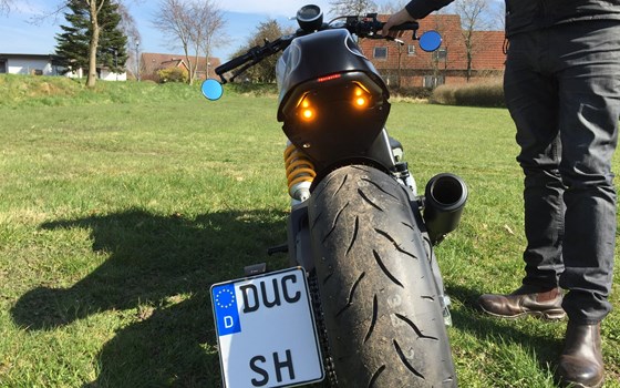 Umgebautes Motorrad Ducati Scrambler Icon von Claus Carstens Zweiradhandel - Bild 2 Umgebautes Motorrad Ducati Scrambler Icon von Claus Carstens Zweiradhandel - Bild 2