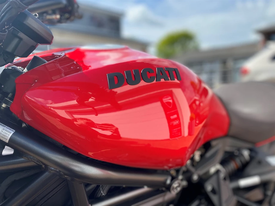 Rebuilt motorbike Ducati XDiavel Bild 2: Rebuilt motorbike Ducati XDiavel