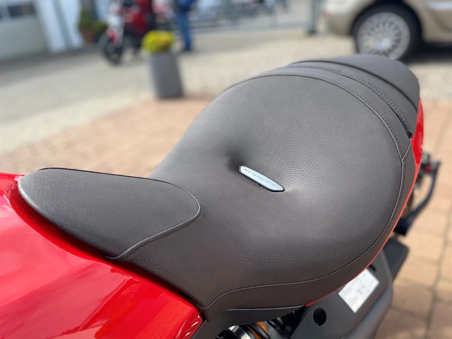 Rebuilt motorbike Ducati XDiavel Bild 8: Rebuilt motorbike Ducati XDiavel