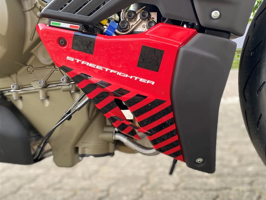 Rebuilt motorbike Ducati Streetfighter V4 S Bild 14: Rebuilt motorbike Ducati Streetfighter V4 S