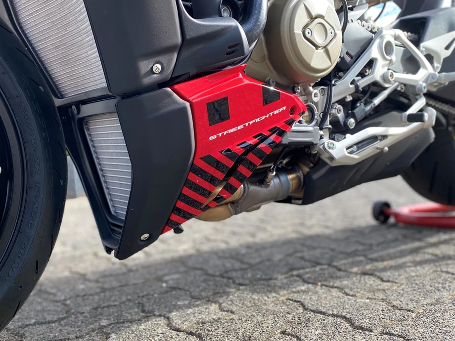 Rebuilt motorbike Ducati Streetfighter V4 S Bild 16: Rebuilt motorbike Ducati Streetfighter V4 S