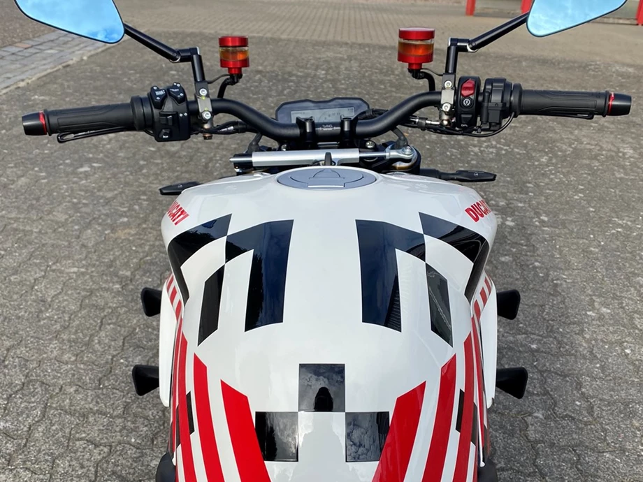Rebuilt motorbike Ducati Streetfighter V4 S Bild 4: Rebuilt motorbike Ducati Streetfighter V4 S