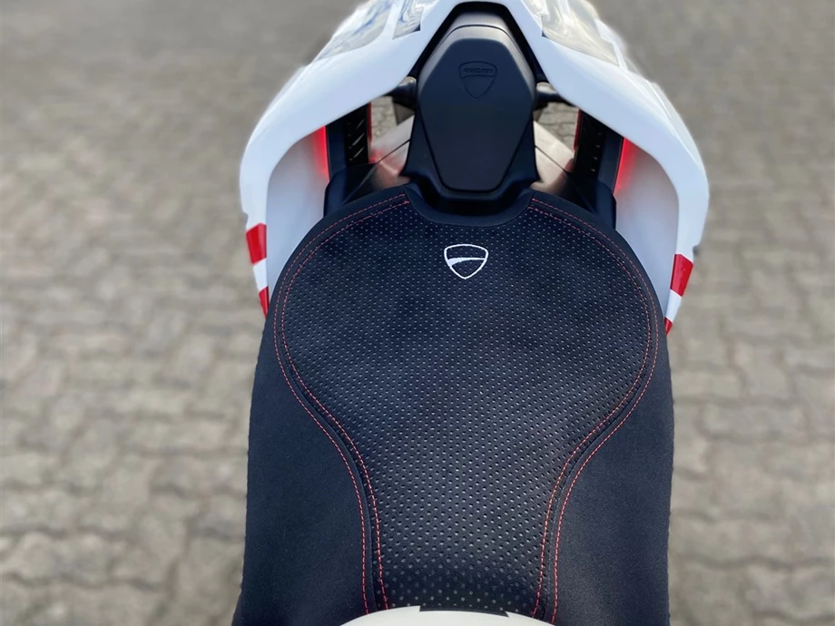 Rebuilt motorbike Ducati Streetfighter V4 S Bild 10: Rebuilt motorbike Ducati Streetfighter V4 S