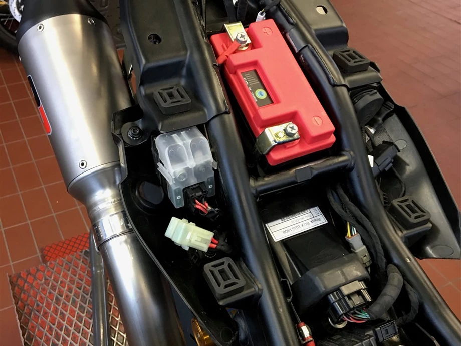 Rebuilt motorbike Ducati Monster 1200 Bild 11: Rebuilt motorbike Ducati Monster 1200