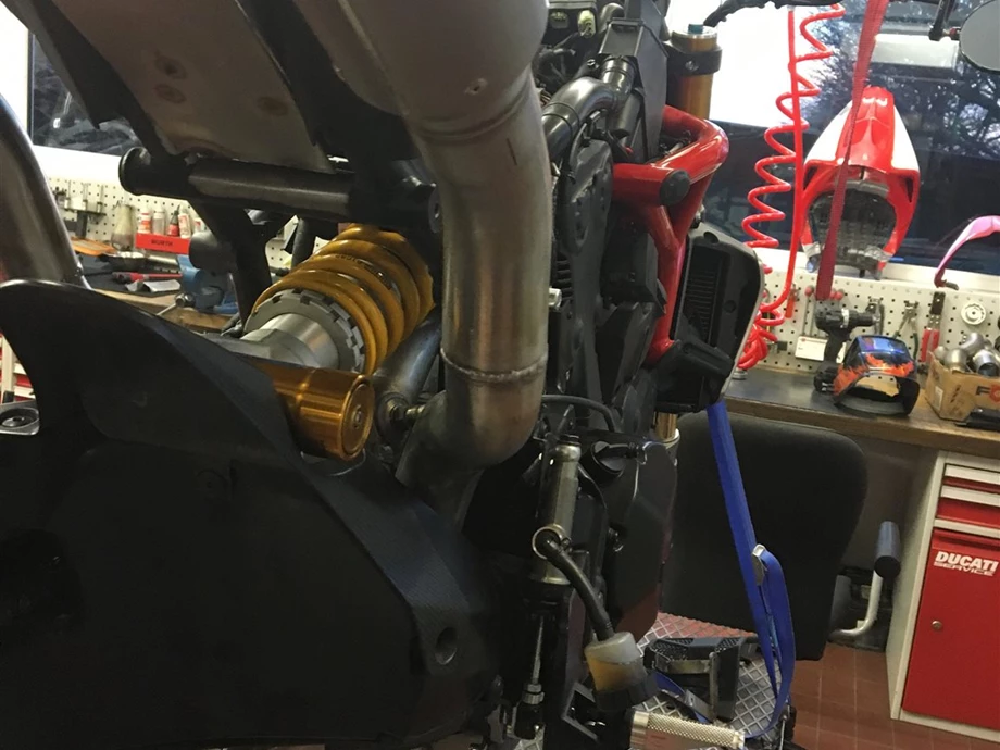 Rebuilt motorbike Ducati Monster 1200 Bild 12: Rebuilt motorbike Ducati Monster 1200