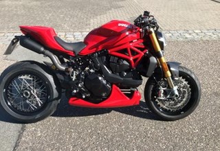 Ducati Monster 1200