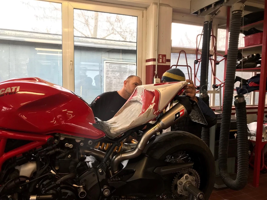 Rebuilt motorbike Ducati Monster 1200 Bild 18: Rebuilt motorbike Ducati Monster 1200