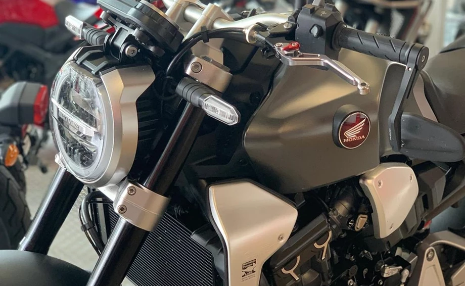 Rebuilt motorbike Honda CB 1000 R Bild 1: Rebuilt motorbike Honda CB 1000 R
