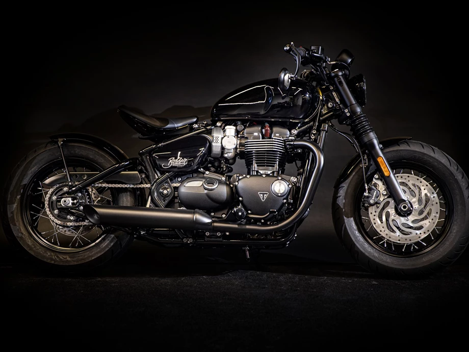 Umbgebautes Motorrad Triumph Bonneville Bobber Black Bild 21: Umbgebautes Motorrad Triumph Bonneville Bobber Black