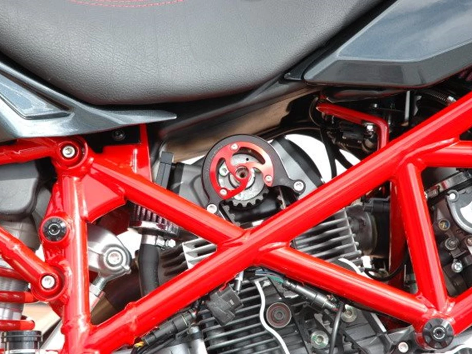 Rebuilt motorbike Ducati Hypermotard 1100 Evo SP Bild 14: Rebuilt motorbike Ducati Hypermotard 1100 Evo SP