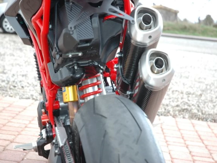 Rebuilt motorbike Ducati Hypermotard 1100 Evo SP Bild 16: Rebuilt motorbike Ducati Hypermotard 1100 Evo SP