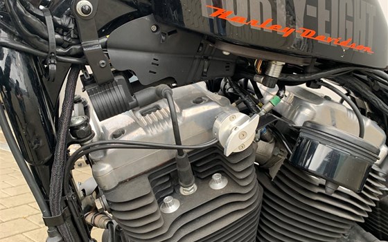 Umgebautes Motorrad Harley-Davidson Sportster XL 1200X Forty-Eight von BLACK BIKE CRAFTRÄDER - Bild 14 Umgebautes Motorrad Harley-Davidson Sportster XL 1200X Forty-Eight von BLACK BIKE CRAFTRÄDER - Bild 14