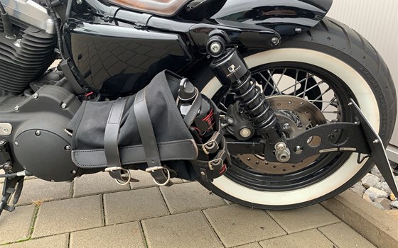 Umgebautes Motorrad Harley-Davidson Sportster XL 1200X Forty-Eight von BLACK BIKE CRAFTRÄDER - Bild 17 Umgebautes Motorrad Harley-Davidson Sportster XL 1200X Forty-Eight von BLACK BIKE CRAFTRÄDER - Bild 17