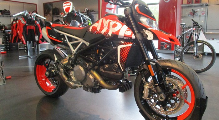 Ducati Hypermotard 950 RVE EDITION - made by Team Wahlers