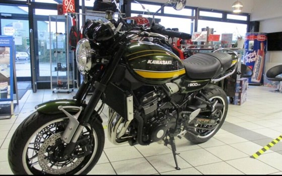 Umgebautes Motorrad Kawasaki Z900 RS von Team Wahlers GmbH - Bild 5 Umgebautes Motorrad Kawasaki Z900 RS von Team Wahlers GmbH - Bild 5