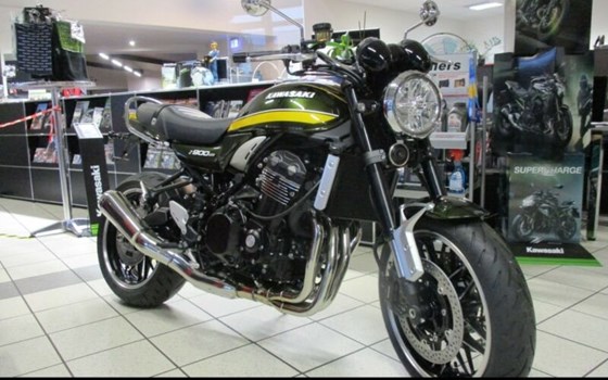 Umgebautes Motorrad Kawasaki Z900 RS von Team Wahlers GmbH - Bild 1 Umgebautes Motorrad Kawasaki Z900 RS von Team Wahlers GmbH - Bild 1