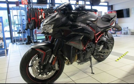 Umgebautes Motorrad Kawasaki Z H2 von Team Wahlers GmbH - Bild 2 Umgebautes Motorrad Kawasaki Z H2 von Team Wahlers GmbH - Bild 2
