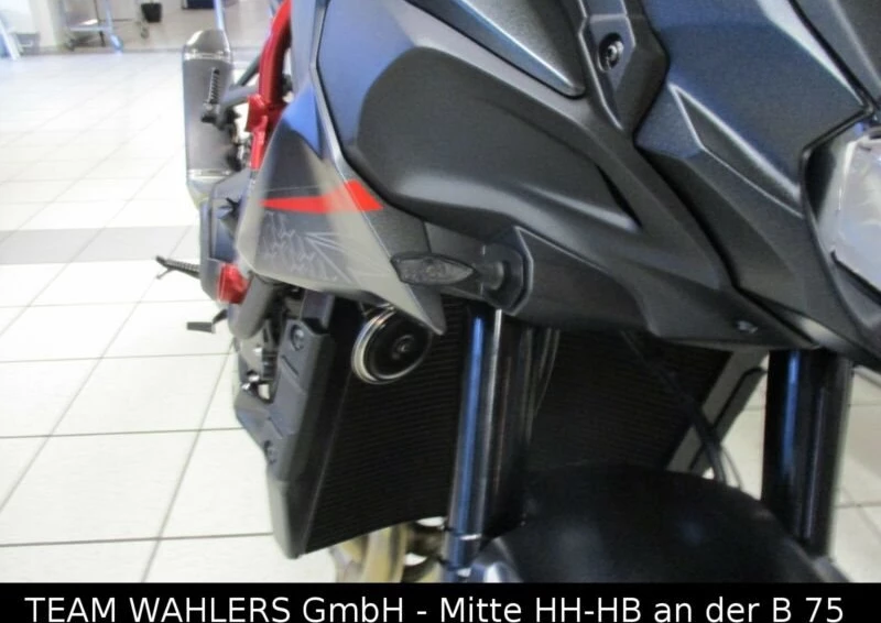 Umbgebautes Motorrad Kawasaki Z H2 Bild 7: Umbgebautes Motorrad Kawasaki Z H2