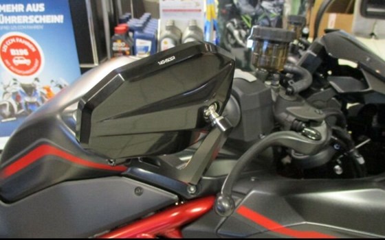 Umgebautes Motorrad Kawasaki Z H2 von Team Wahlers GmbH - Bild 9 Umgebautes Motorrad Kawasaki Z H2 von Team Wahlers GmbH - Bild 9