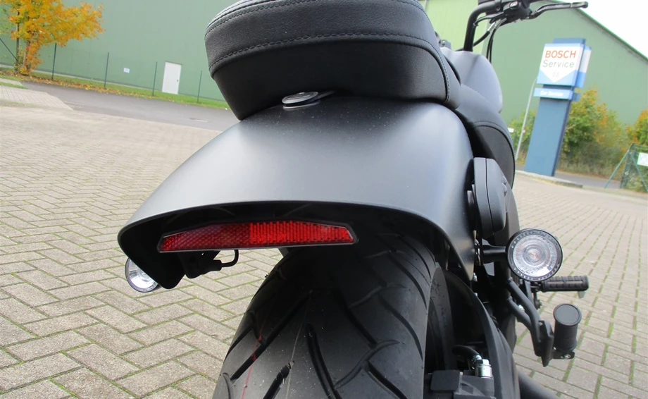 Umbgebautes Motorrad Kawasaki Vulcan S Bild 4: Umbgebautes Motorrad Kawasaki Vulcan S